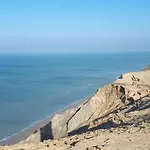 6 Person In *