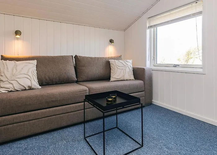 Дом отдыха 6 Person In *