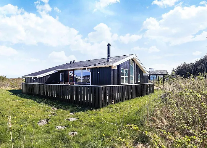 Дом отдыха 6 Person In *